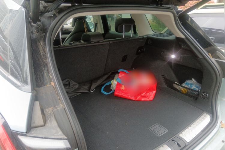 Used Nio ES6 2020 430KM Performance Version Trunk