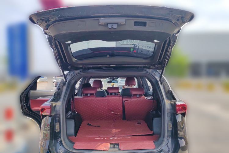 Used JETOUR X70 PLUS 2023 1.5T DCT Brave PLUS 7-Seater