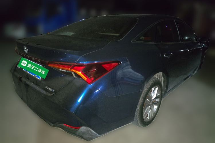 Used Toyota Avalon 2019 Dual-Engine 2.5L Luxury Edition China VI Standard