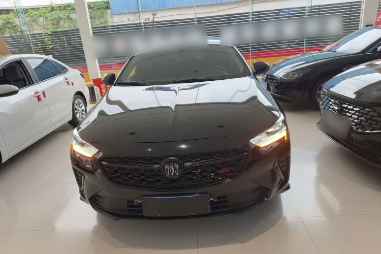 Used Buick Regal 2025 Model 25T Ultra-Enjoyment Edition
