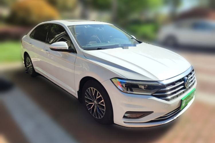 Used Volkswagen Sagitar 2019 280TSI DSG Comfort Version China V Standard Front Right 45 Deg