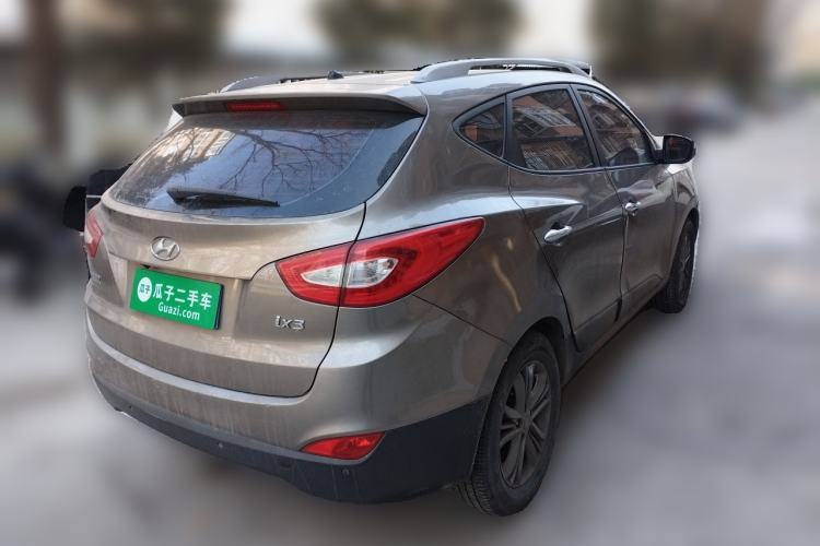 Used Hyundai ix35 2013 2.0L Automatic Two-Wheel Drive Smart GLS China IV Standard