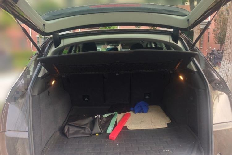 Used Audi Q5 2015 40 TFSI Technology Edition Trunk