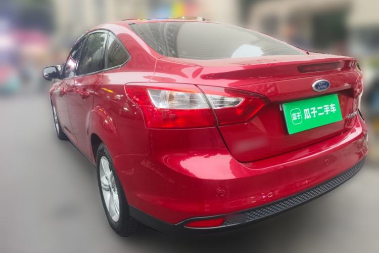 Used Ford Focus 2012 Sedan 1.6L Automatic Comfort Model
