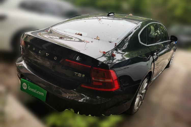 Used Volvo S90 2020 T5 Zhiyi Luxury Edition Rear Right 45 Deg