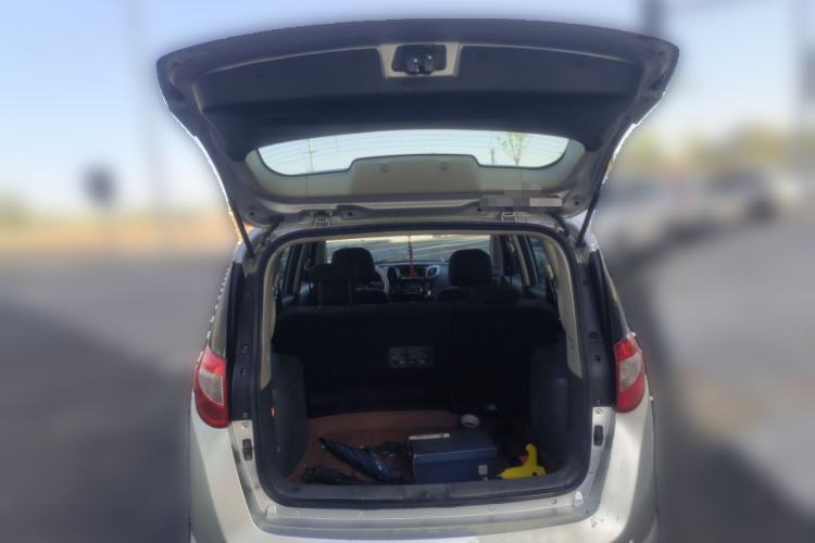 Used JAC Group Refine M2 2013 1.5L Manual Comfort Model 5 Seats Trunk