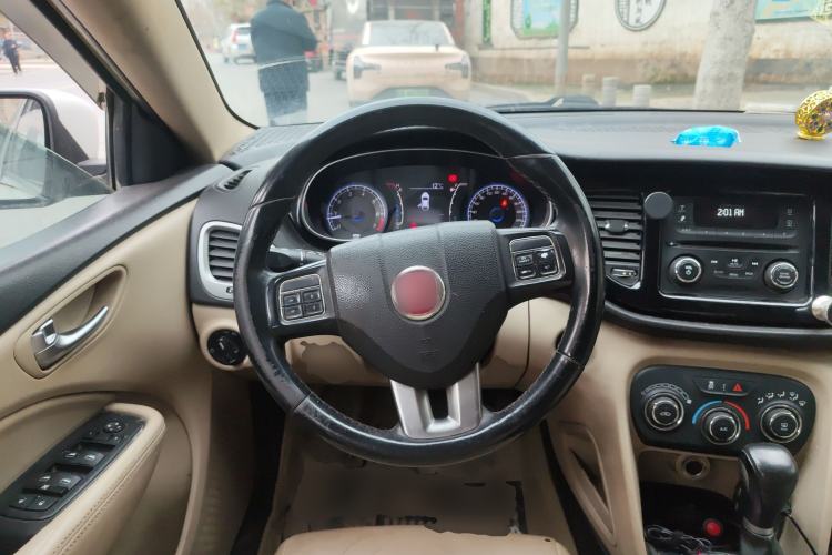 Used Fiat Viaggio 2012 1.4T Automatic Enjoyment Edition
