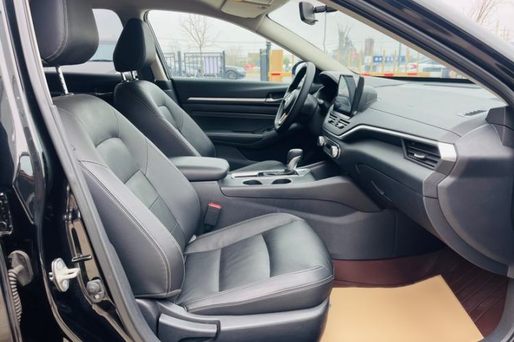 Used Nissan Teana 2021 2.0L XE Fashion Edition
