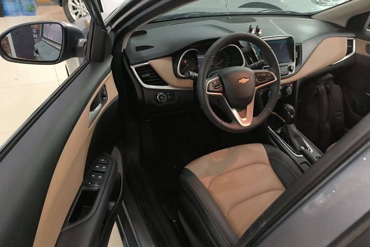 Used Chevrolet Monza 2022 320 Automatic Enjoyment Sunroof Version