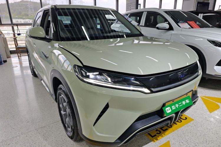 Used BYD Yuan UP 2025 Intelligent Driving Version 401 KM Dynamic Edition Front Right 45 Deg