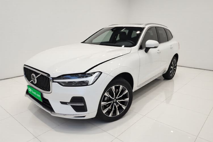 Used Volvo XC60 2023 B5 4x4 Smart Luxury Edition