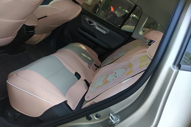 Used AION Y 2023 Plus 510 Enjoy Edition