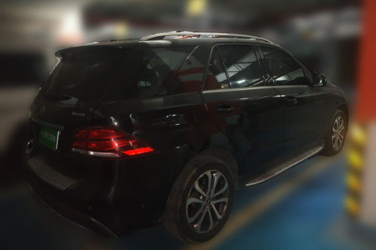 Used Mercedes-Benz GLE 2017 GLE 320 4MATIC Luxury Model