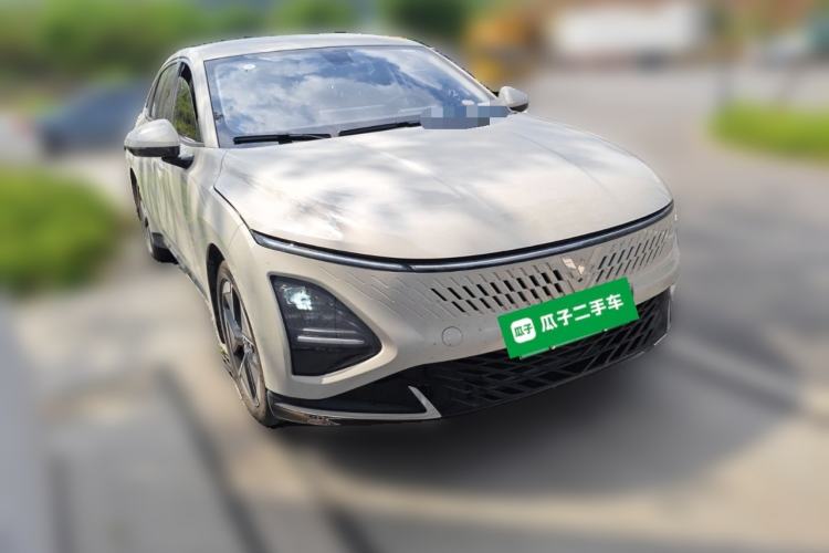 Used Wuling Xingguang 2023 150 Advanced Edition Front Right 45 Deg