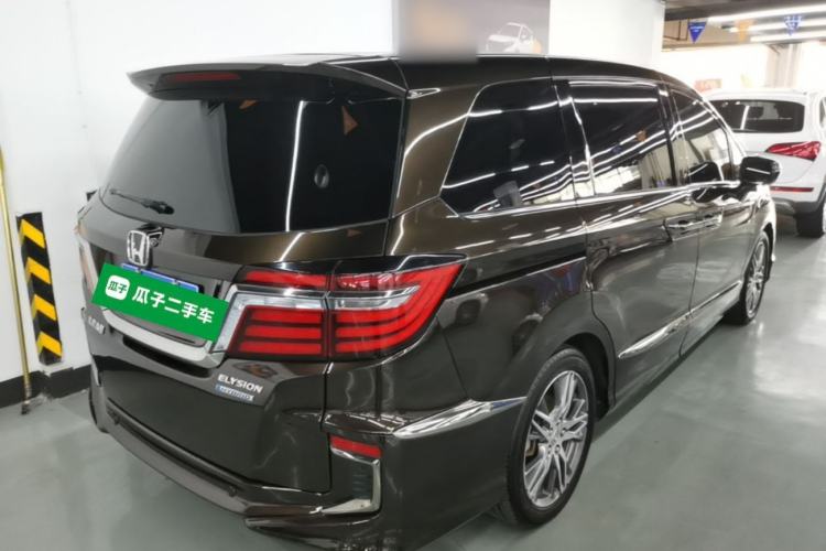Used Honda Elysion 2019 2.0L Hybrid Supreme Edition