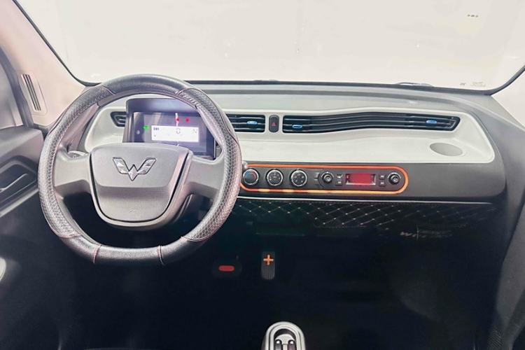 Used Wuling Hongguang MINIEV 2022 Easy Version Lithium Iron Phosphate