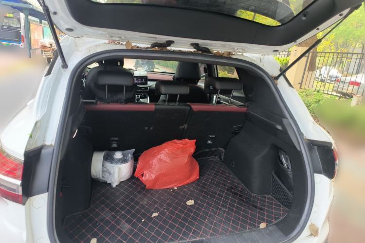 Used Geely Auto Coolray 2020 PRO 260T DCT Knight Trunk