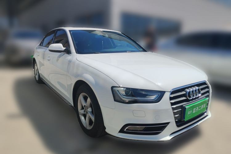 Used Audi A4L 2016 30 TFSI Automatic Comfort Model Front Right 45 Deg