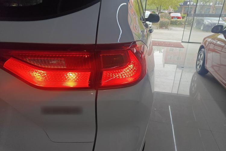 Used Haval M6 2023 PLUS 1.5T DCT Luxury Smart Connectivity Model Right Rear Taillight