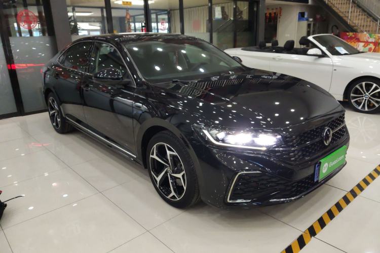 Used Volkswagen Passat 2024 330TSI Starry Elite Edition