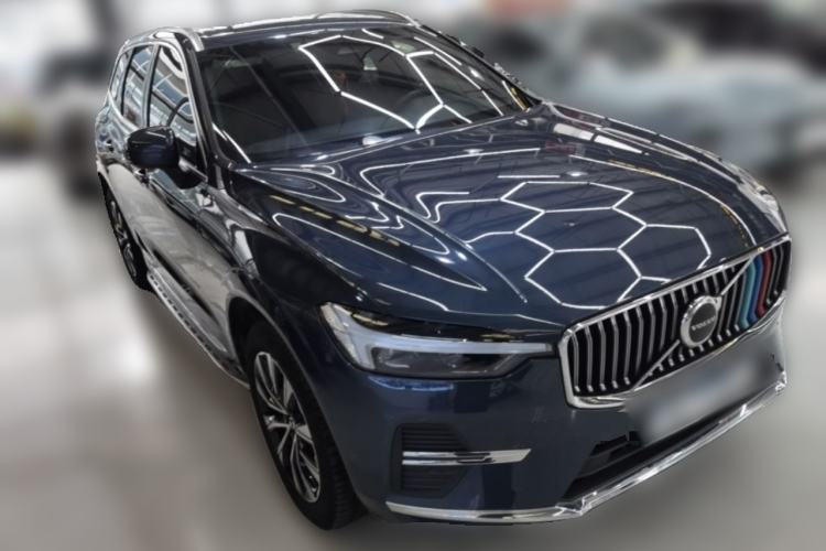 Used Volvo XC60 2023 B5 4x4 Smart Luxury Edition
