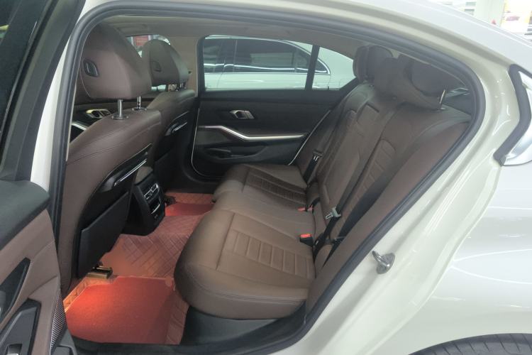 Used BMW 3 Series 2020 325Li M Sport Package Left Rear Seat