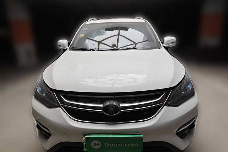 Used BYD Song New Energy 2017 Song DM 1.5TID All-Wheel Drive Luxury Model Front