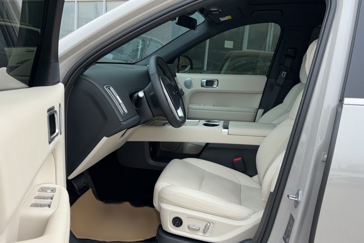 Used Li Auto L6 2024 Max
