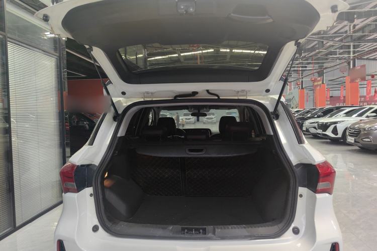 Used GAC Trumpchi GS4 2019 270T Automatic Two-Wheel Drive Elite Edition Trunk