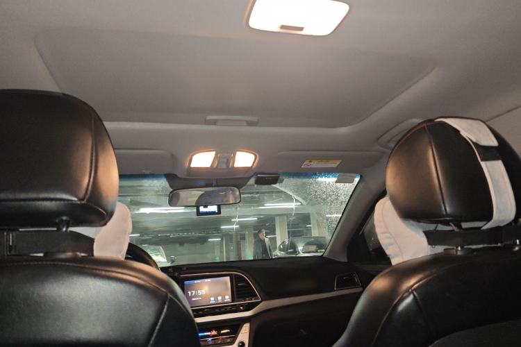 Used Hyundai Elantra (6th Generation / Lingdong) 2018 1.6L Automatic 15th Anniversary Special Edition Headliner