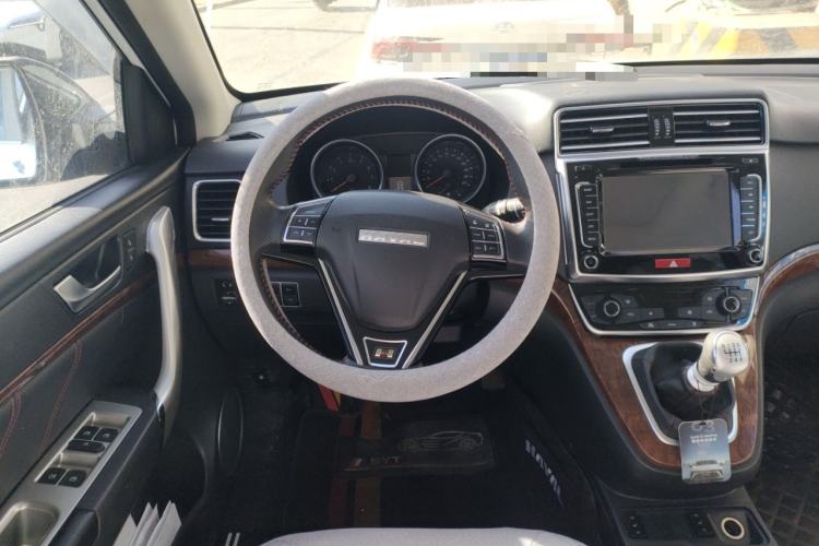 Used Haval H6 2017 Red-Label Sport Edition 1.5T Manual Two-Wheel Drive Elite Model

