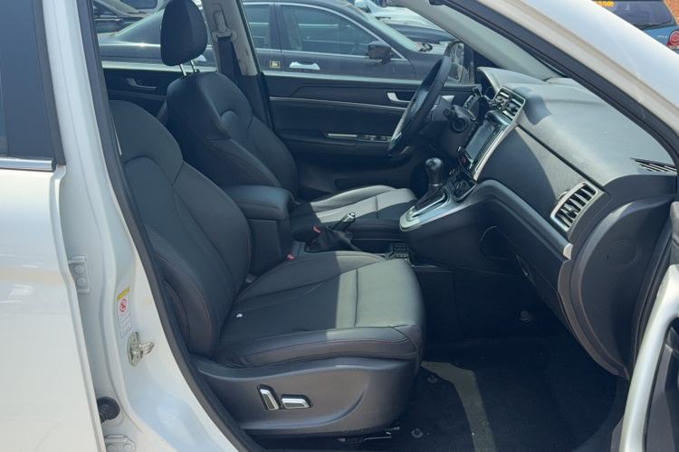 Used Haval H6 2015 Sport Edition 1.5T Automatic Two-Wheel Drive Luxury Model