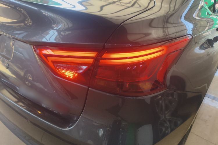 Used Changan Ruicheng CC 2022 Blue Whale Edition 1.5T DCT Prestige Model