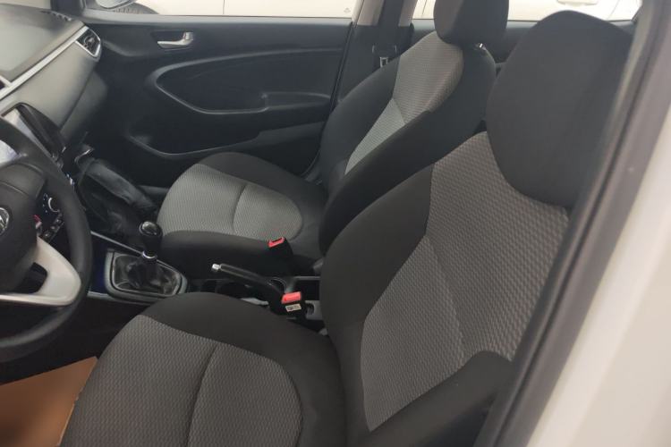 Used Hyundai Verna (older generation) 2017 1.4L Manual Refreshed Version China V Standard Left Front Seat