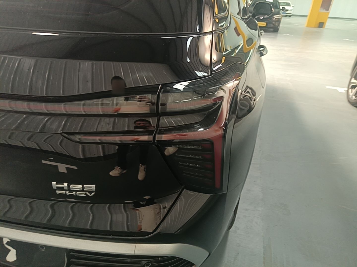 Hongqi HS3 PHEV 2025 Model 125km Jingwei 2 Millionth Anniversary Edition — снимка 9