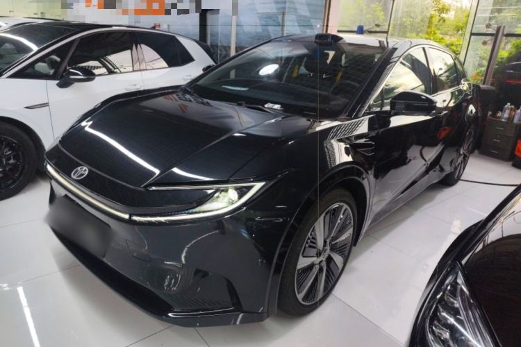 Used Toyota bZ5 2025 Model 550 PRO Smart Driving Edition