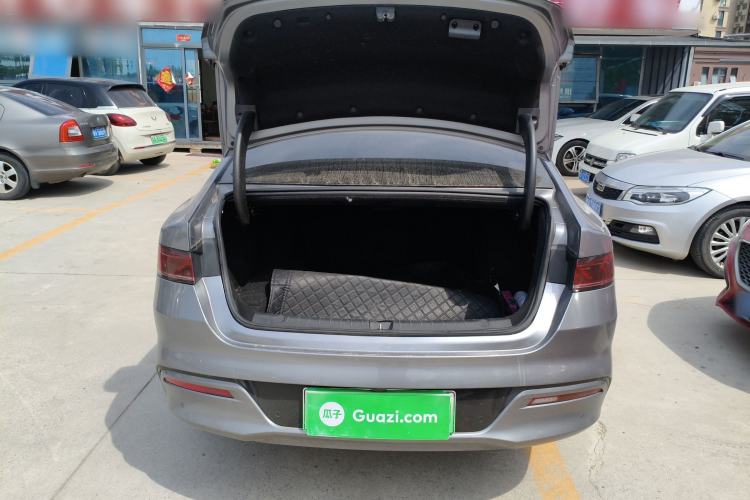 Used BYD Qin PLUS 2024 HONOR Edition DM-i 120KM Leading Model Trunk