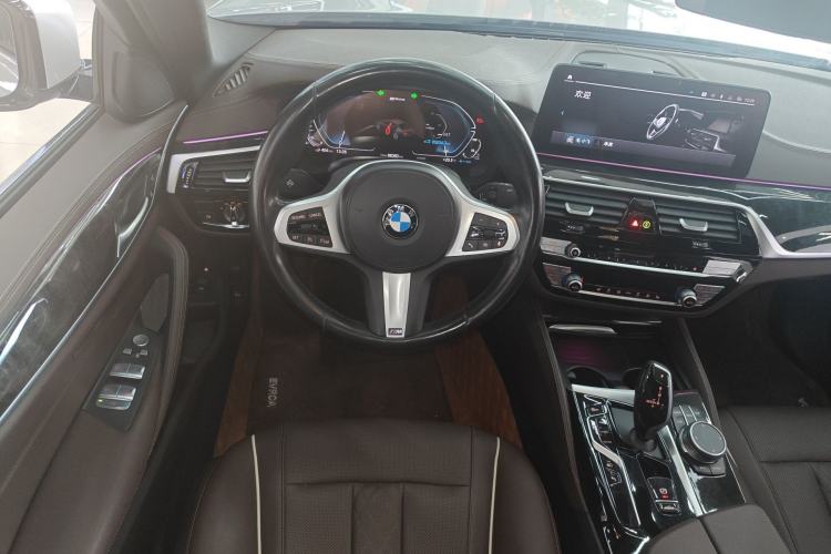 Used BMW 5 Series New Energy 2022 535Le M Sport Package Steering Wheel