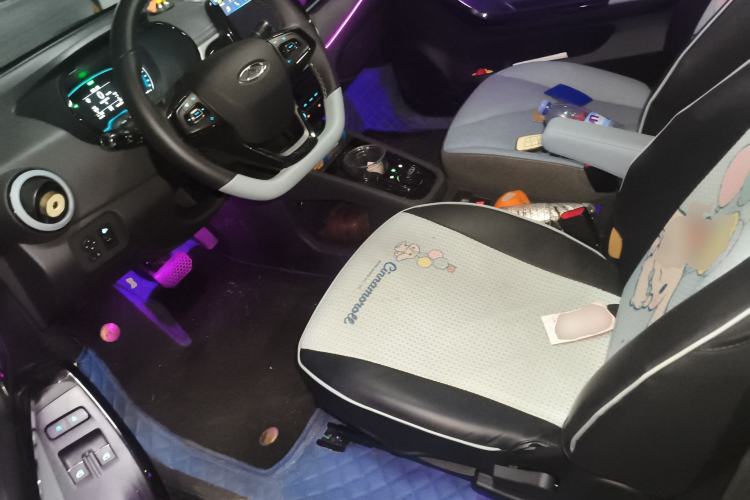 Used Chery Little Ant 2022 Sweet Pink Edition Half-Sugar Version Lithium Iron Phosphate 29.2 kWh 30 kW 301 km