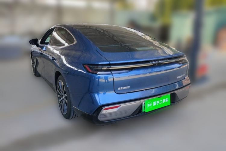 Used Geely Galaxy 8 2025 130km EM-P Exploration Edition
