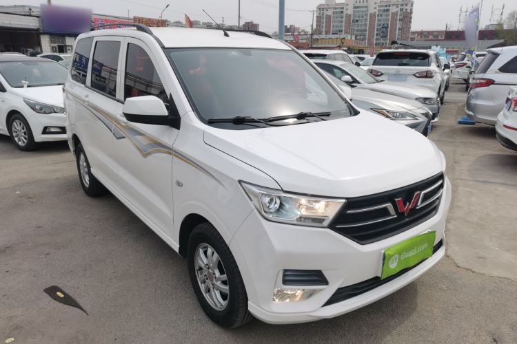 Used Wuling Hongguang 2021 1.5L S Standard Version LAR Front Right 45 Deg