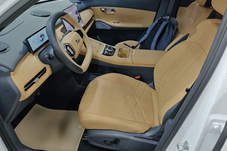 Used Geely Galaxy Galaxy Xingjian 7 EM-i 2025 120km Exploration+ Version