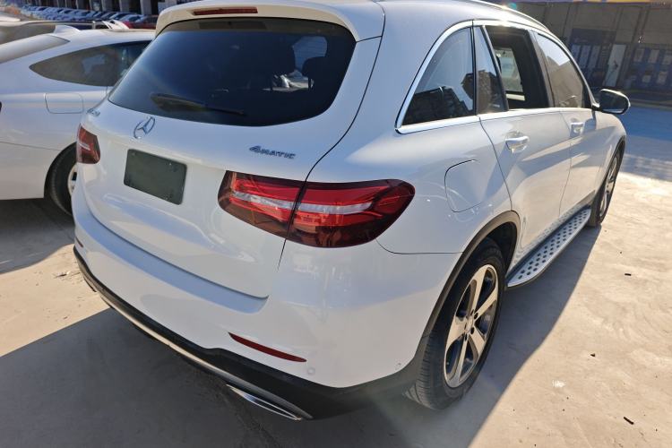 Used Mercedes-Benz GLC 2017 GLC 260 4MATIC Luxury Model