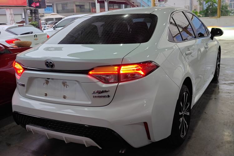 Used Toyota Levin 2022 Dual-Motor 1.8H E-CVT Sport Edition
