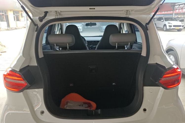 Used Leapmotor T03 2024 200 Lite Edition Trunk