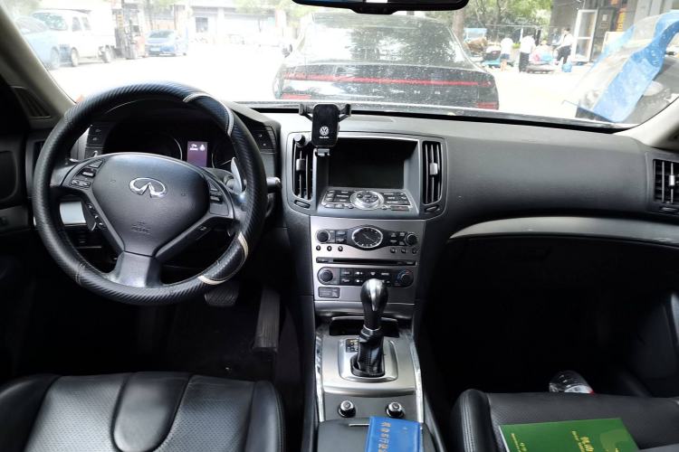 Used Infiniti G Series 2010 G25 Sedan Sport Edition