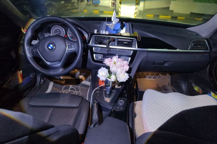 Used BMW 3 Series GT 2018 320i Sport Edition
