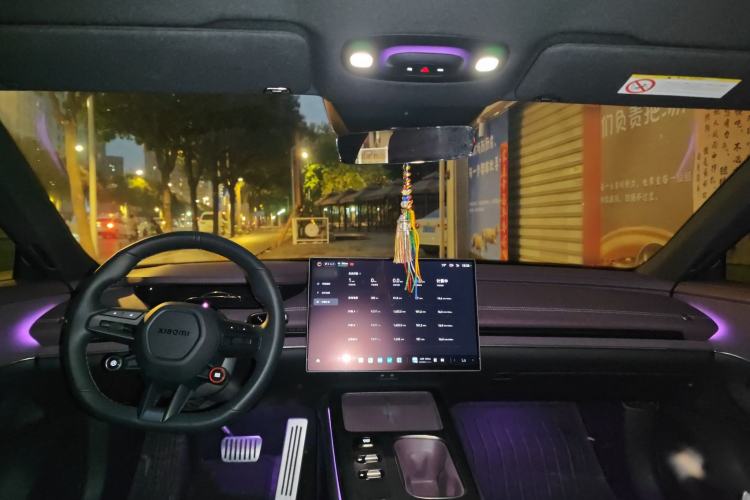 Used Xiaomi Auto SU7 2024 Rear-Drive Long-Range Intelligent Driving Version Headliner