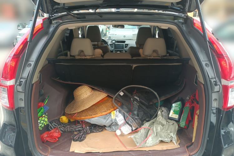 Used Honda CR-V 2015 2.4L two-wheel drive luxury version Trunk