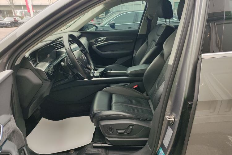 Used Audi e-tron 2019 55 quattro Technology Edition